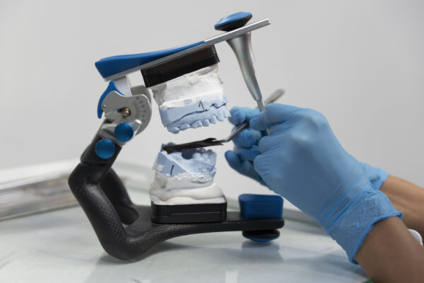 Why Bone Profiling Drills Are Changing Implant Surgery in 2025