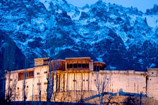 Discover the Best Hotels Hunza for an Ultimate Escape Discover the Best Hotels Hunza for an Ultimate Escape